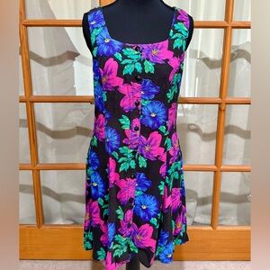 1980’s Vintage Floral Sleeveless Button Up Mini Dress